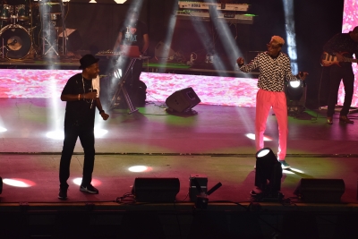 College Boy Jesse & Ronnie Mc Intosh