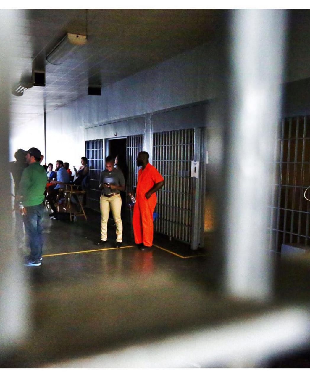 Bunji Garlin on set