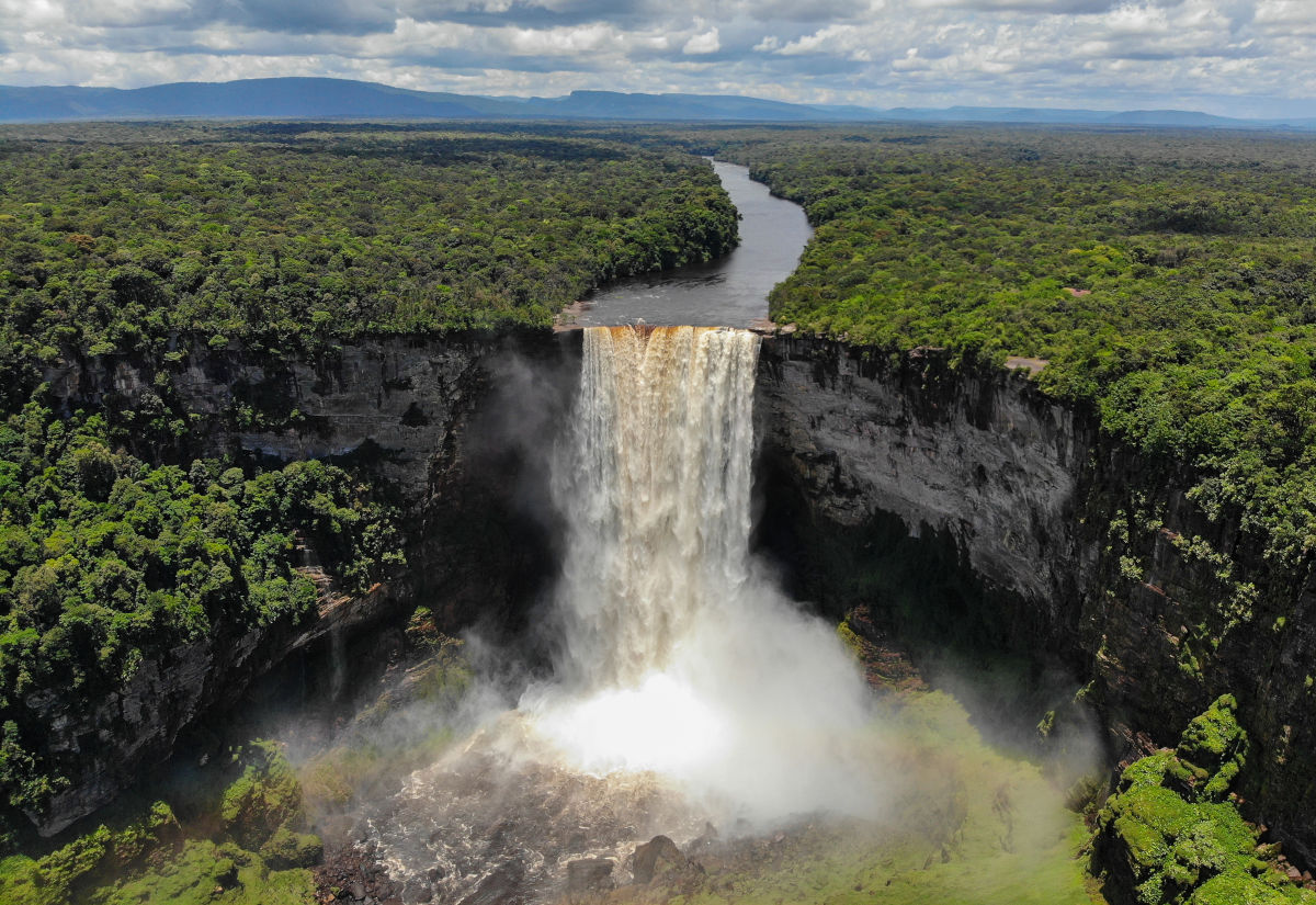 Kaieteur, Guyana: An Untamed Beauty Steeped in Legends and Folklore 